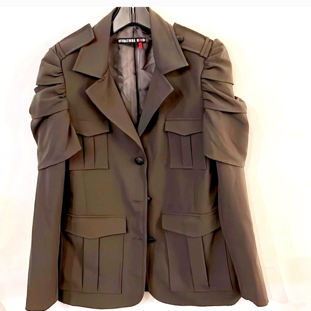Literature Noir olive Khaki Structured Military-Style Blazer